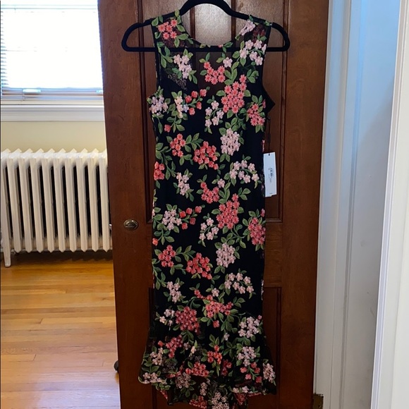 SEXY Body con dress - Picture 3 of 9